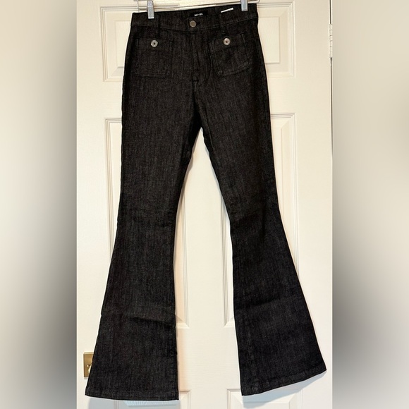 Saint + Sofia Pants - Saint + Sofia BOWIE STRETCH FLARE Patch Pocket JEANS Black Size 28